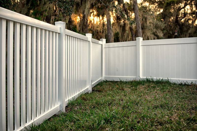 Privacy Fence Construction in Evansville, IN