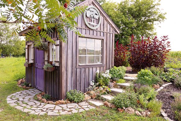 Custom Shed Building
